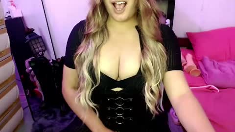 SOLACE  SOLANA online show from May 3, 1:06 pm