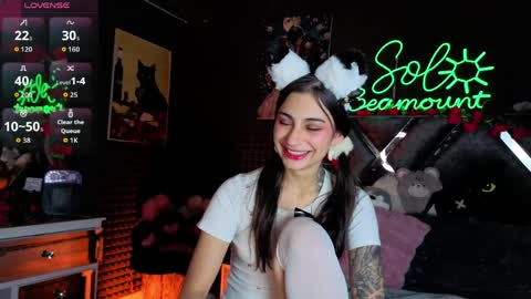 Sol  online show from April 9, 10:59 pm