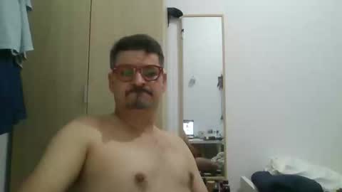 Snapshot of solitariodf2022 chatting on October 7, 10:39 pm solitariodf2022 online show from October 7, 10:39 pm