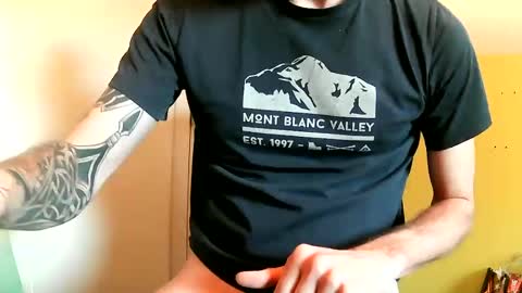 some_kind_of_monster online show from December 28, 12:24 pm