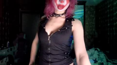sonastrumpf online show from July 26, 10:40 pm