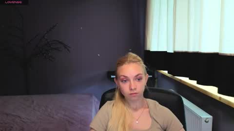 Sonya online show from May 12, 5:49 am