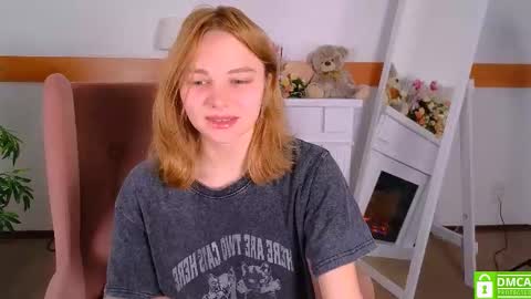 Snapshot of sookonstellita chatting on October 17, 9:19 pm Litta online show from October 17, 9:19 pm