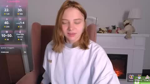 Snapshot of sookonstellita chatting on October 4, 8:39 pm Litta online show from October 4, 8:39 pm