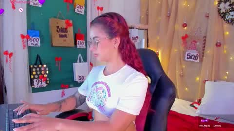 sophie online show from November 29, 10:17 pm