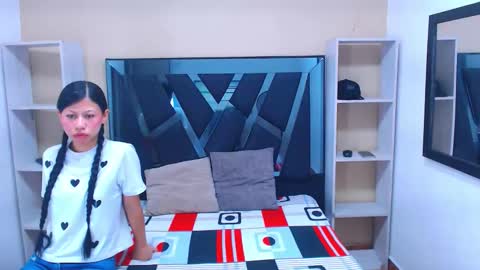 SOPHI - JACK online show from January 18, 2:48 pm