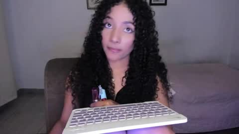 Sophi baby online show from April 23, 5:48 am