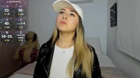 Sofi online show from March 6, 1:04 am