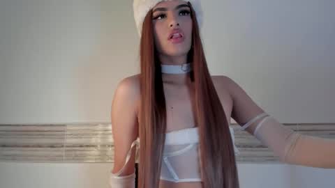Snapshot of sophia_cambpell chatting on November 1, 10:09 pm Sophia online show from November 1, 10:09 pm