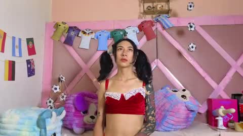Sophia Grand online show from July 11, 2:05 am