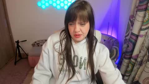 sophia_grants online show from November 10, 2:36 am