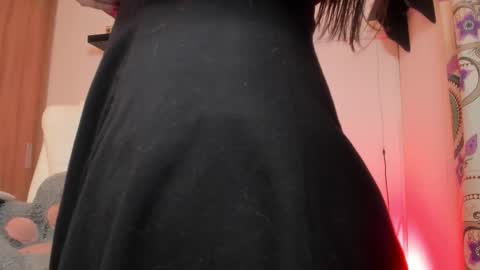 sophia_grants online show from October 1, 5:17 am