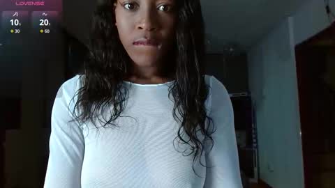 SOPHIA online show from October 22, 1:53 am