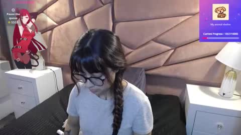 Sophi  online show from September 15, 11:55 am