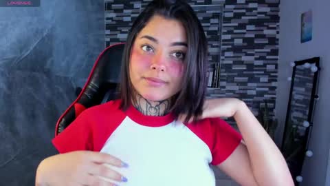 Sophia online show from April 14, 6:00 pm