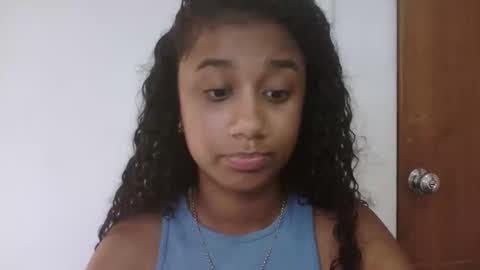 Sophia online show from May 25, 1:50 pm