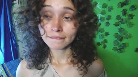 sophiamiller6 online show from July 28, 5:02 pm