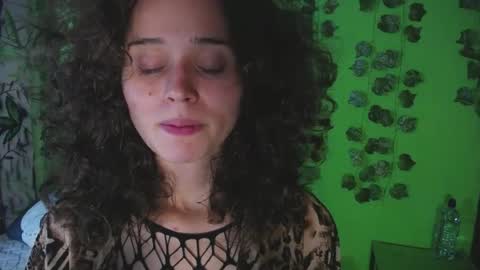 sophiamiller6 online show from July 27, 3:26 am