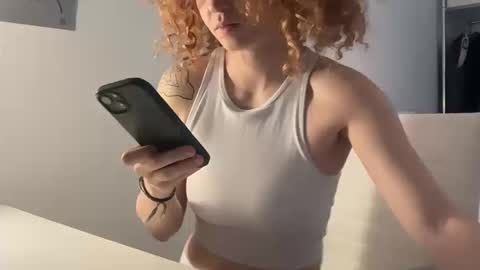 sophie21xoxo online show from October 11, 6:22 pm