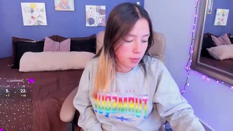                       online show from November 8, 6:22 pm