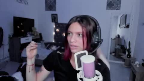 sophie doll online show from April 22, 3:24 am