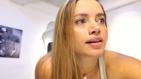 sophie_rousses online show from February 9, 12:42 pm