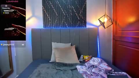 Snapshot of sophie_sweet8 chatting on October 8, 4:29 am Sophie Sweet online show from October 8, 4:29 am