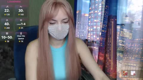 Sophie online show from April 5, 8:44 am