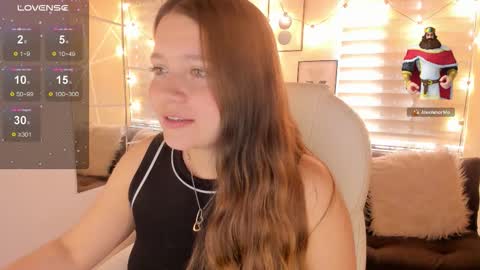 Sophie  online show from March 3, 4:14 pm