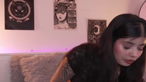 Sophiee  online show from September 19, 7:28 pm