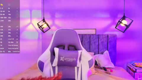 Snapshot of sophiee_velvet chatting on September 9, 12:38 pm         online show from September 9, 12:38 pm