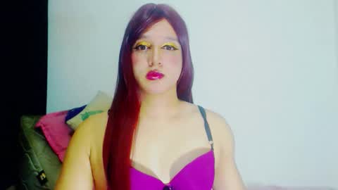 sophiehillsxo online show from November 7, 8:50 am