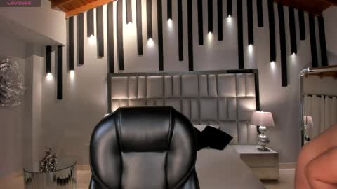 Sophie online show from April 19, 4:02 am