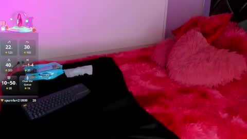 sophi online show from February 22, 8:31 pm