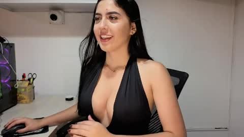 Sophiee online show from May 8, 12:16 am