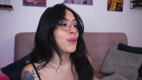 Sophiie online show from July 17, 4:25 am
