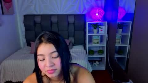 Sophy  online show from June 11, 2:53 am
