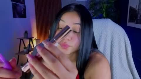 Sophy  online show from March 30, 10:10 pm