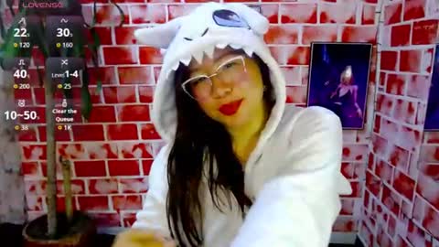 soralily online show from July 28, 12:48 pm