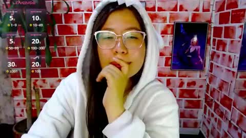 soralily online show from July 28, 2:13 pm