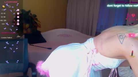 Lisa online show from March 27, 1:33 am