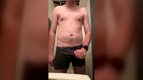 Southernblueyes online show from March 27, 6:42 pm