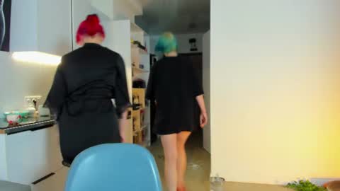 Leah online show from June 30, 9:24 pm