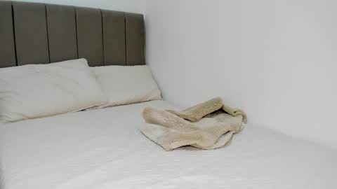 Instagram Soyamandaa  1 online show from April 19, 10:12 pm