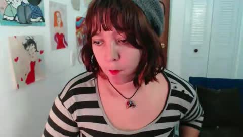 Nana Bela  online show from December 23, 1:23 am