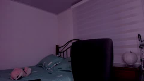 VANESSA  online show from April 25, 9:11 am