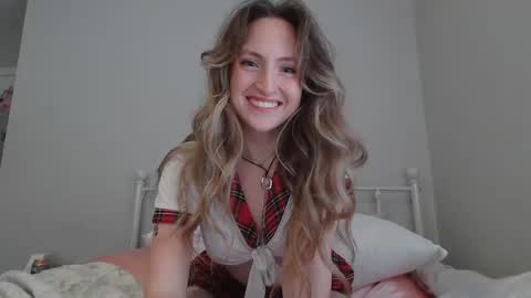 Margo online show from September 19, 6:33 pm