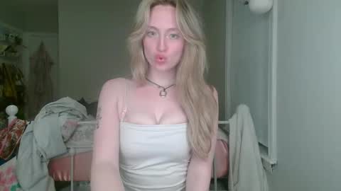 Margo online show from October 29, 10:32 pm