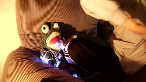 Snapshot of spacegirl42o chatting on December 30, 6:38 pm Spacegirl online show from December 30, 6:38 pm