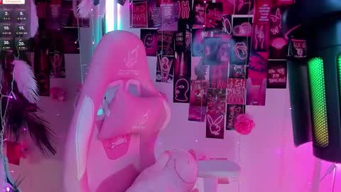  SparkleMona  online show from September 21, 2:37 am